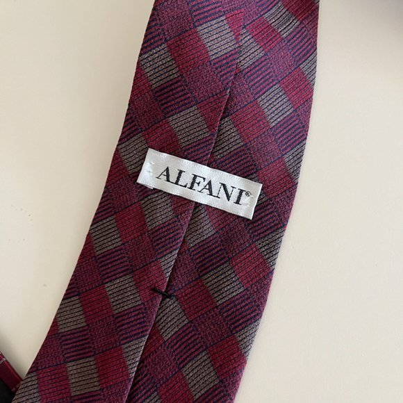 Vintage Alfani Red pink purple Gray Geometric Silk Tie formal office abstract - Picture 7 of 9